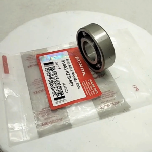 BEARING HONDA 6204 BEAT SCOOPY CB 150R VERZA PCX GENIO SPACY VARIO Kualitas original Presisi tidak bengkok dan awet anti karat ori asli AHM cakram disk