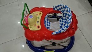 Xe tập đi em bé bằng nhựa cao cấp - Thú đồ chơi có nhạc - Dành cho trẻ 6-12 tháng