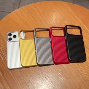 Ốp Lưng PC Chống Sốc Họa Tiết Sọc 3D Sơn Kim Loại Bảo Vệ Camera Cho iPhone 18 Pro Max 16 15 14 Plus 13 12 17 Pro Max
