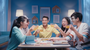 HOTTA Ginger Plus ฮอทต้า ขิงผสมโพรไบโอติก และใยอาหาร ขนาด 10 ซอง [1 ห่อ สีเขียว] CC 6222 น้ำขิงฮอทต้า พลัส เครื่องดื่มขิงผงผสมใยอาหาร 4000 มก.