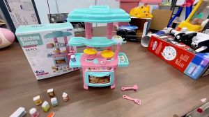 【suisui】เล่นครัว เด็ก ทําอาหาร ซึ่งเป็นซึ่งทฤษฎีของอุปกรณ์เสริม ขนาดเล็ก สีสุ่ม