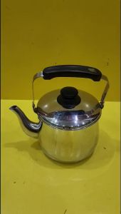 Ấm inox nội địa Nhật (2.5L) (mã 1168) Dùng được bếp từ_Hàng nội địa Nhật đã qua sử dụng