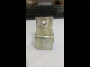 Breket Besi Hasky untuk rel pintu besi