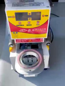 FOUS[yymall]ฟิล์มฝาแก้วพลาสติก ม้วนฟิล์มซีลฝาแก้ว ชาไข่มุก น้ำปั่น น้ำส้ม น้ำผลไม้ แบบพิมพ์ลาย2800 ดวง ม้วนฟิล์มปิดผนึก