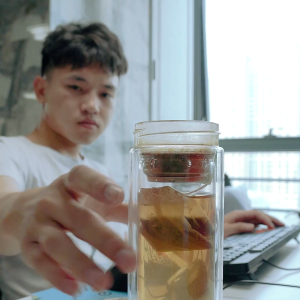 TABLET PEMBERSIH TUMBLER STAINLESS DAN BOTOL MINUM DARI NODA BEKAS KOPI TEH SUSU HILANGKAN BAU TIDAK SEDAP | 4IN1 CUP & BOTTLE CLEANER TABLET