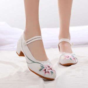 ยกระดับ ชนเผ่า ปัก ผู้หญิง รองเท้าสไตล์จีนย้อนยุค เรียบง่าย กาวเชื่อมหัวกลมพืชรองเท้าสลิปออนลายดอกไม้