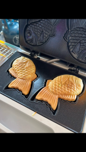 FRY KING FR-W01 เครื่องทำขนมไทยากิ ขนมปลา กำลังไฟ 640W พิมพ์ Non-Stick ใช้งานง่าย ทำขนมปลา 2 ชิ้น