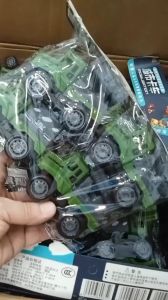 Set đồ chơi 4 xe quân sự chạy trớn