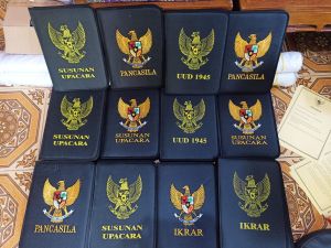 SELENDANG UPACARA / SELENDANG PER PETUGAS UPACARA