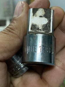 Đầu chuyển khẩu Bulong.