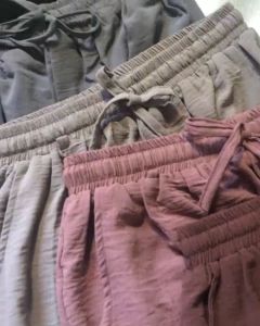 Celana Kulot Crinkle Airflow Premium: Celana Wanita Dewasa Terlaris