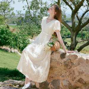 XIANGYING | French V-Neck Gentle Embroidery Fitted Dress
