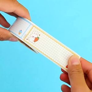 สติ๊กเกอร์ชื่อกันน้ำ สติกเกอร์ฉลาก ใช้สําหรับทําเครื่องหมายส่วนบุคคลสําหรับเครื่องเขียนหรือสิ่งของ เหมาะสําหรับนักเรียน/เด็กอนุบาล 280ชิ้นต่อม้วน