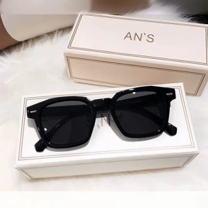 Korean Fashion Polarized Sunglasses UV Protection Retro Rangka Besar Klasik Berkualiti Cermin Mata Hitam