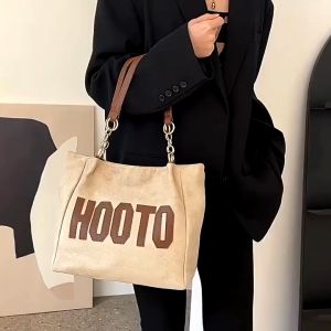 Túi tote nữ  đeo vai da lộn đựng vừa A4 có khóa kéo in chữ thời trang HĐ 174