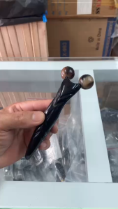 HAHANCO Dụng cụ lăn massage nâng cơ mặt bằng sừng MH826 MH825 chăm sóc da săn chắc mờ nếp nhăn đẹp da tự nhiên chất liệu sừng hiệu quả