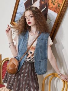 New Fairy Style Womens Denim Vest 2024 Spring Summer Outerwear Sleeveless V-Neck Mini Jacket Commute round Neck Other Material