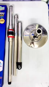 ด้ามไม้ม็อบสแตนเลสแท้ ทนทานสูง ใช้งานง่าย (ปั่นได้กับถังทุกยี่ห้อ)