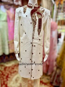 ✨ ชุดเชอร์วานี (Sherwani) สุดหรูสำหรับคุณผู้ชายที่ต้องการความโดดเด่น ✨