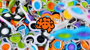 Simpl Dimpl พวงกุญแจ ของเล่นเหมาะสำหรับทุกวัย สินค้าลิขสิทธิ์ของแท้จาก Fat Brain Toys