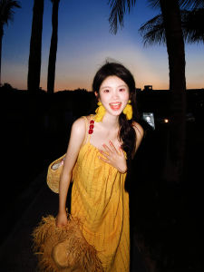 XZY Summer Yellow Strapless Dress Womens Loose Flowing Tassel Long Dress Plump Dopaamine Holiday Style High Waist A-Line Skirt