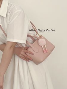 Versatile Womens Bucket Bag Shoulder Crossbody Handbag Soft PU Leather Zipper Closure Casual Style Fashionable Spring Summer New Arrival