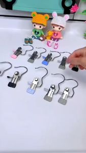 1 แพ็ค/10ชิ้น ที่หนีบผ้าสเตนเลส กันลื่น แบบพกพา สีสันสดใส คลิปเก็บเสื้อผ้า ประหยัดพื้นที่ ถุงเท้า ผ้าเช็ดตัว หมวก คลิปจัดเก็บกันลื่นคลิป