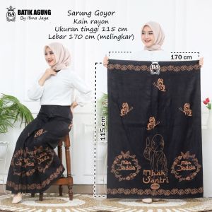 SARUNG SANTRIWATI MOTIF MBAK SANTRI KUPU