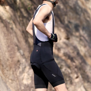 Santic Cycling Bib Shorts Men Powerband 4D Padding Breathable 5 Hours Riding High Elastic Men Bicycle Bib Shorts M9C05103