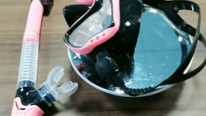 Full Dry Diving Mask Diving Anti-fog Diving Snorkeling Mask Two-window Scuba Diving Mask Swim Goggles Swimming Mask