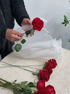 Kertas Tile Gold Mermaid Tile Kain Gelombang Kertas Bunga Wrap Korean Keriting Wrapping Mesh Buket Bunga KB6265