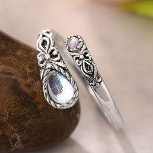 Huitan Retro Simple Flower Pattern Opening Rings With Pear/Round Imitation Moonstone For Women Party Daily Versatile Accessories