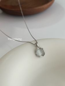 Mengmeng Pure Silver S925 Gentle Cool Ice Block Stone Necklace Original Design Alloy Embedded Artificial Gem for Girlfriend Gift