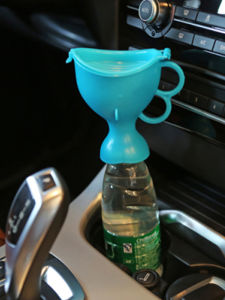 Travel Car Portable Urinal for Men And Women: High Speed Traffic Emergency Restroom Children Elderly Urination Device Essential Tool