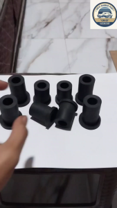 Karet Bosper Bushing Per L200 Strada Triton Belakang 1Set(8Pcs) Bahan Ban