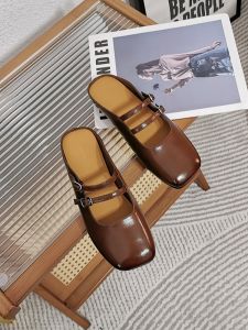 Comfortable Flat Bottom Mules Trendy Shoe Womens Slip-On Roman Style Low Heel Rubber Outsole Pure Color Smooth Leather