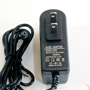 Adapter DC 5V - 2A / Đầu cắm 3.5mm X 1.35mm (Chất lượng)