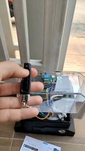 Diydeepen Sonoff Ewelink โมดูลสวิตซ์ไร้สาย โมดูลสวิตซ์ รีเลย์ wireless wifi DC 5V และ AC DC 7-32V บ้านสมาร์ท ล็อคประตู tuya 433MHz รีโมท ประตูโรงรถ ประตู รีโมทคอนโทรล การควบคุม APP บนมือถือ ประตูมวน ประตูโรงรถ หลอดไฟ ประตูลิฟต์ ชีวิตอัจฉริยะ