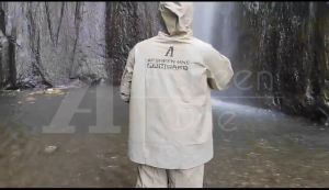 JAS HUJAN SETELAN PRIA DAN WANITA Jas Hujan tebal dan elastis Mantel Hujan Pria dan Wanita