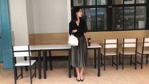 Gold Velvet Long Skirt Women Fall Winter 2020 Korean Pleated High Waist Casual Loose skirt Office Lady Clothes Bottoms Plus Size