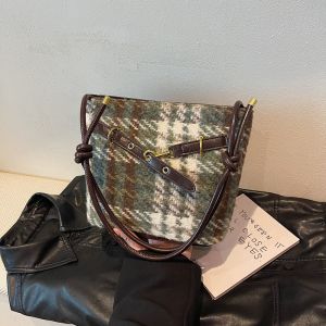 Fashionable Retro Plaid Bucket Bag Womens Shoulder Bag Simple Versatile Single Strap Crossbody Bag Soft Polyester Lining