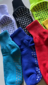 Kaos Kaki Sambung Bola Futsal Dan Kaos Kaki Pendek ANTISLIP Mata kaki Bahan Nilon Dan Spandek