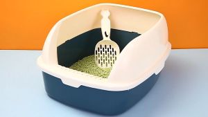 READY STOCK (JUMBO SIZE/FREE SCOOP) Semi Enclosed Large Space Cat litter box splash-proof toilet/ Bekas Tandas Kucing