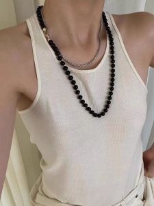 Black Agate Stone Necklace: A Must-Have Medium-Length Fashion Jewelry