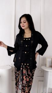 Kebaya Mutiara Kutu Baru & Kebaya Encim Moderen: Aplikasi di Acara Formal