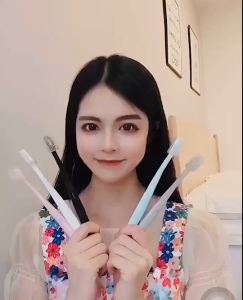 เซ็ตแปรงสีฟันขนนุ่ม 10 ด้ามใน 1แพ็ค แปรงสีฟันสีพาสเทล งานดี แปลงพกพาเด็กและผู้ใหญ่ ✨โปรสุดคุ้ม!! 🌟 แปรงสีฟันทุกด้ามมีที่ครอบแปรง