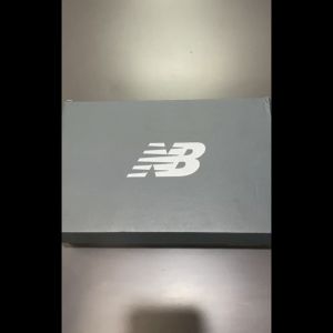 SEPATU SNEAKERS NEWBALANCE 990 V6 SEPATU PRIA KASUAL SKENA KEREN TERLARIS DISKON SPESIAL