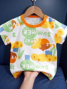 เสื้อยืดแขนสั้นผ้าฝ้ายลายการ์ตูนสำหรับเด็ก ฤดูร้อน 2022 เสื้อผ้าเด็กผ้าฝ้ายบางสไตล์เกาหลีน่ารักสำหรับเด็กชายและเด็กหญิง