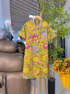 Fashionable Mid-Length Qipao Dress with Stand Collar And Side Buttons for plus Size Women Korean Style Straight Cut Cotton Blend Dress