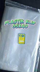Plastik Klip 35x40 Bening / Plastik Packing Baju Kaos Seal Zip Lock Cetik